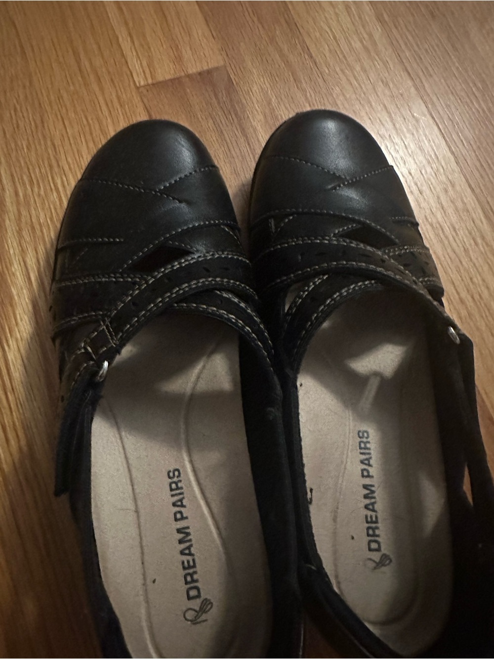 Dream Pairs Black Mary Jane Casual Flats with Strappy Detail